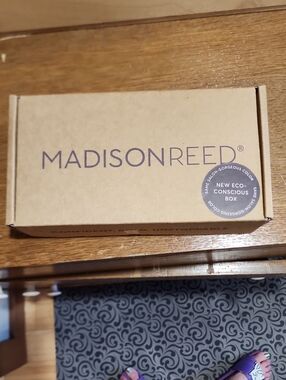 NEW Madison Reed 6RR Savona Medium Cyanne Red